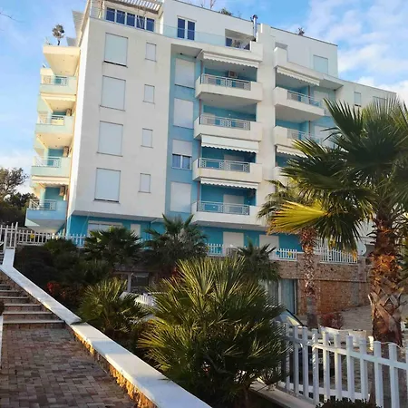 Tropicana Apartments Dhërmi Exterior foto